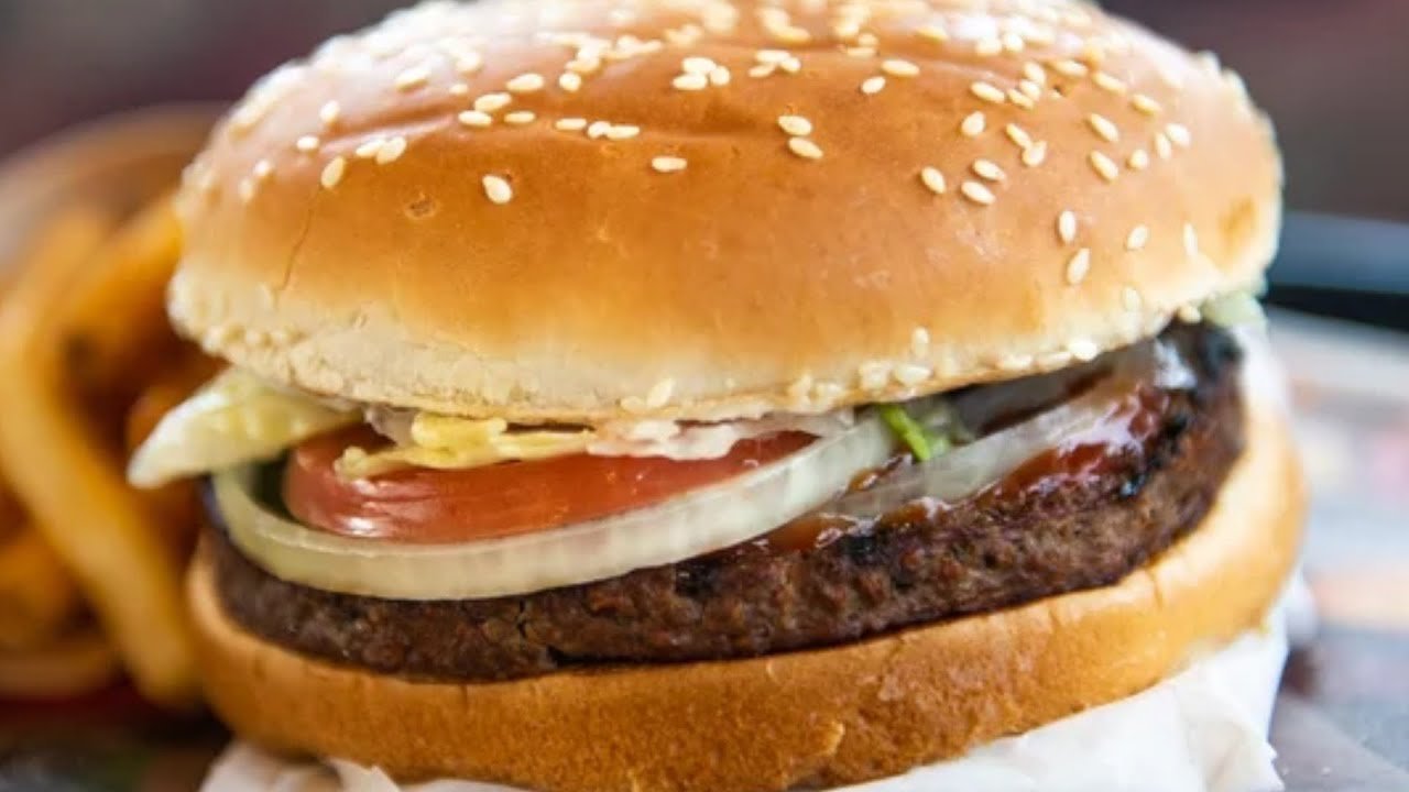 This Is What Makes Burger King’s Whoppers So Delicious