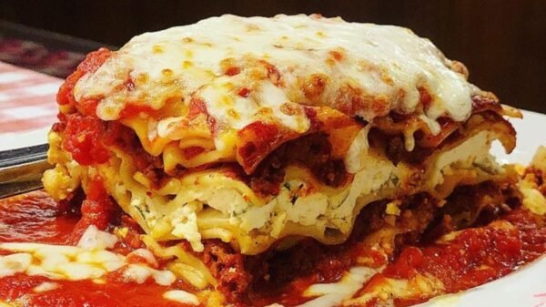 Discovering the Restaurant Chain That Serves the Ultimate Lasagna