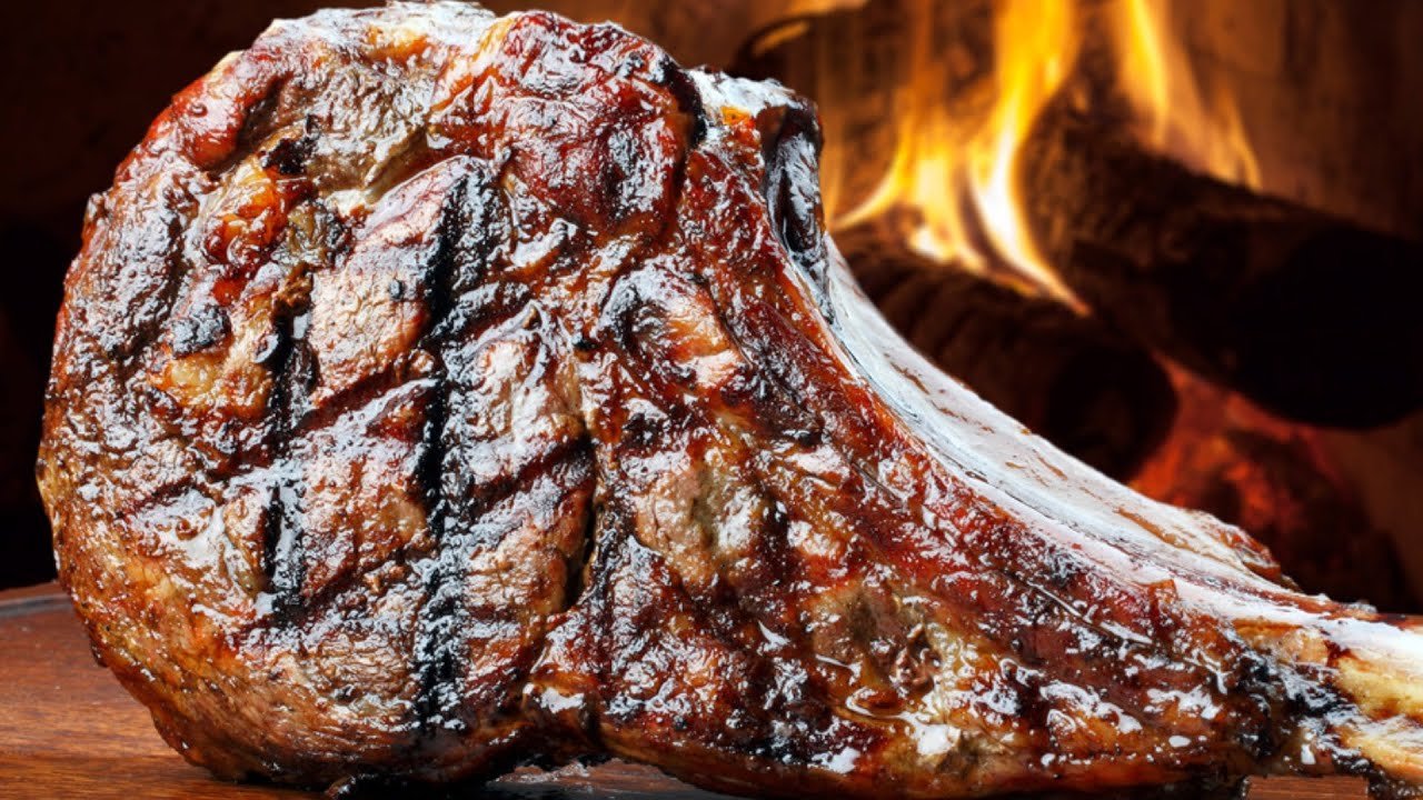 Essential Etiquette to Master for the Perfect Steakhouse Experience