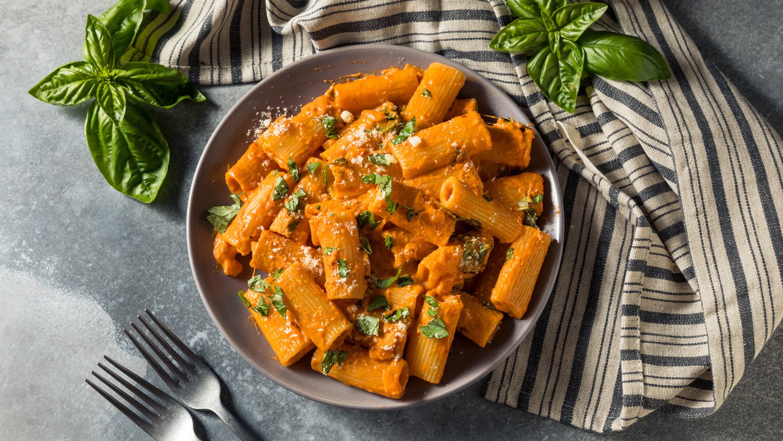 Discover the Top Store-Bought Vodka Sauces You Need to Try!