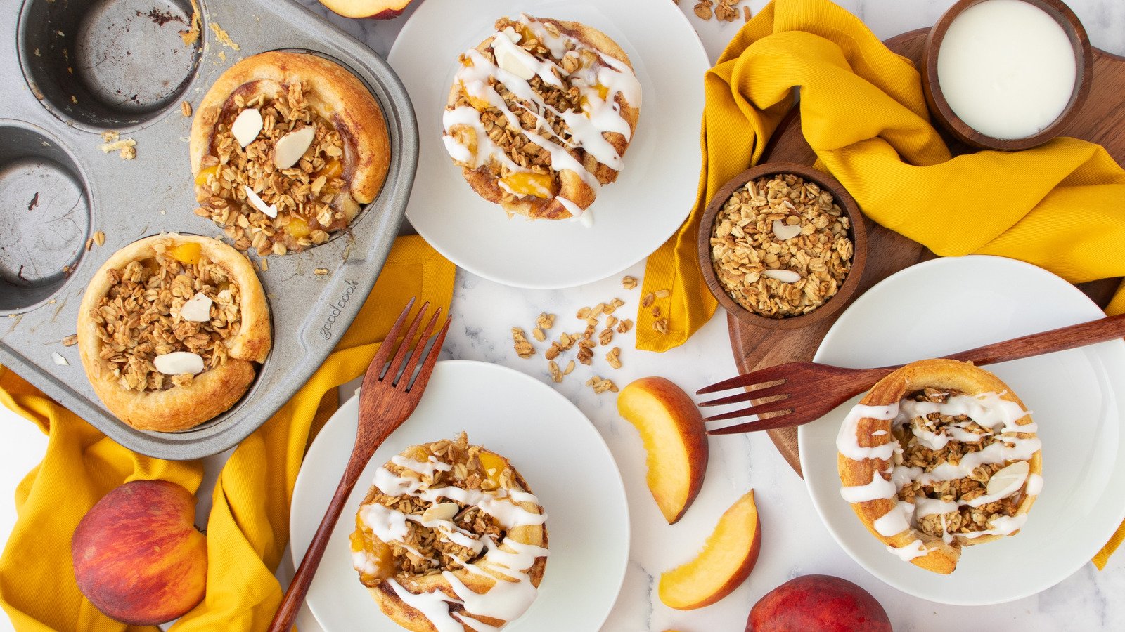 Indulge in Heavenly 3-Ingredient Cinnamon Roll Peach Cobbler Delight!