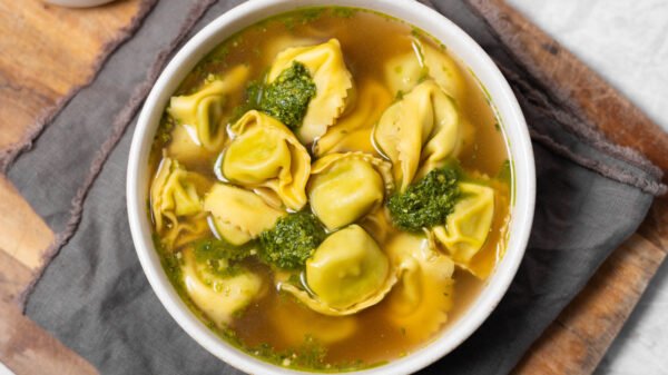 Delicious 3-Ingredient Pesto Tortellini Soup You Can Make in Minutes!