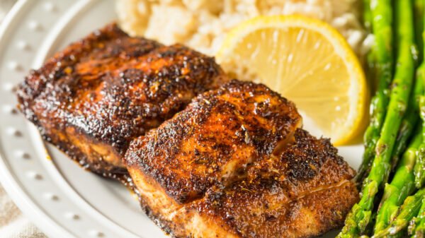 Discover the Ultimate Wine Pairing for Blackened Fish: Expert Recommendations Inside!